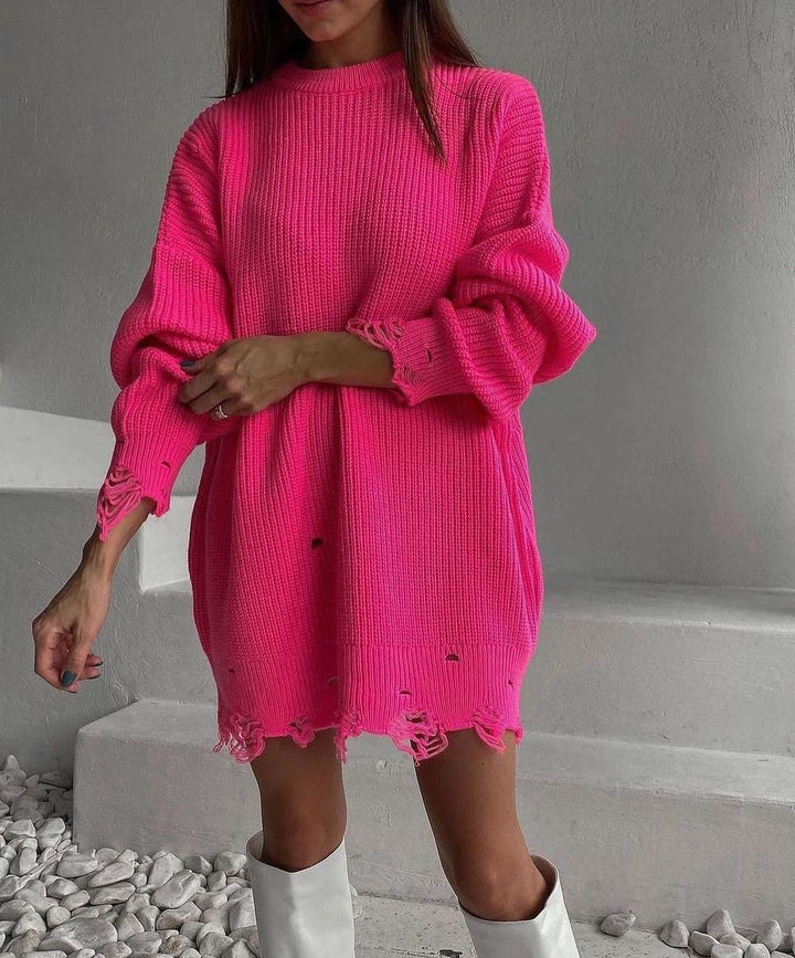 Women Large knit sweater with torn hem Lune London