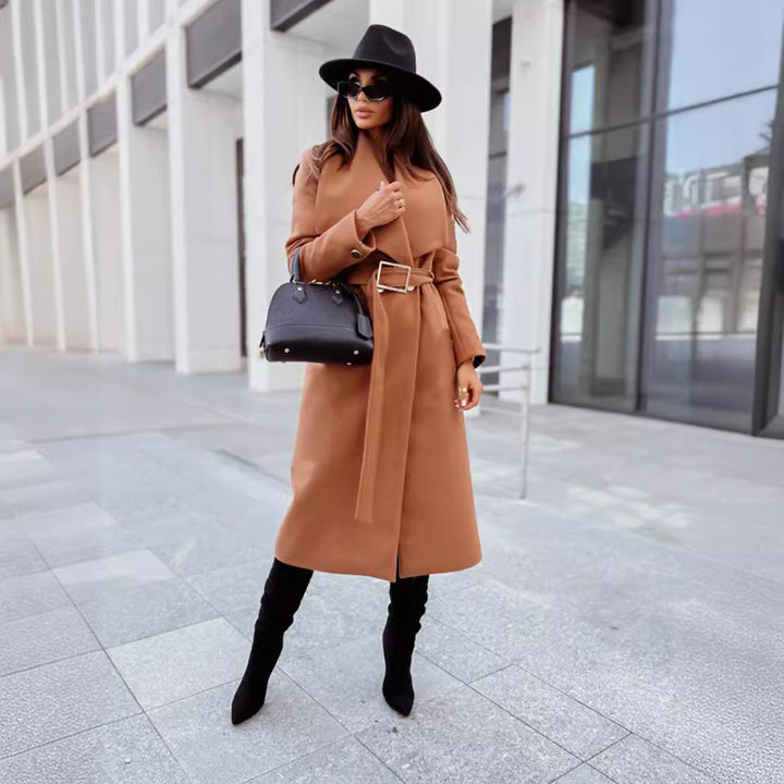 Ladies Elegant Coat with Belt and Classic Cut Lune London