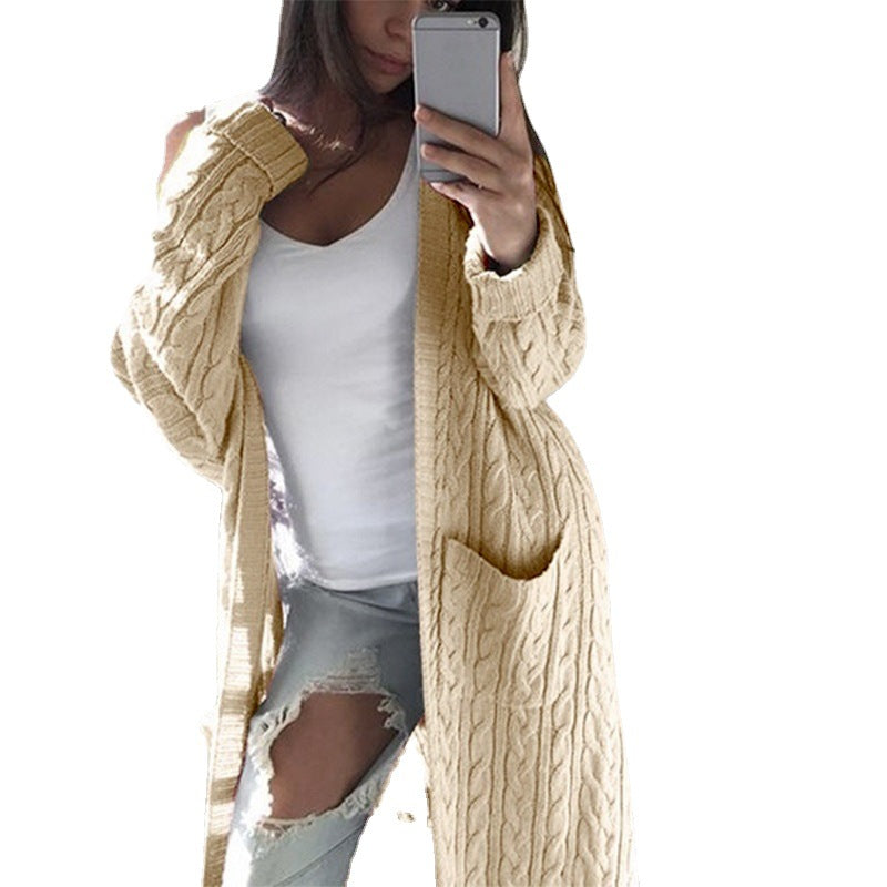 Women's knitted coat with patterns and practical pockets in an open cut Lune London