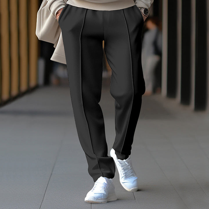Women's casual jogging pants with elastic waistband and side pockets Lune London