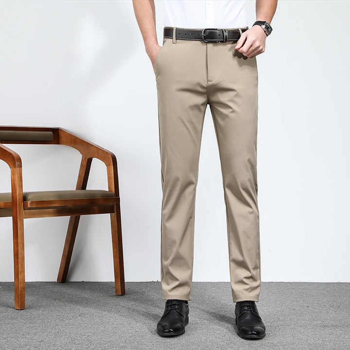 Elegant pants for men with a slim fit and stretchy material Lune London