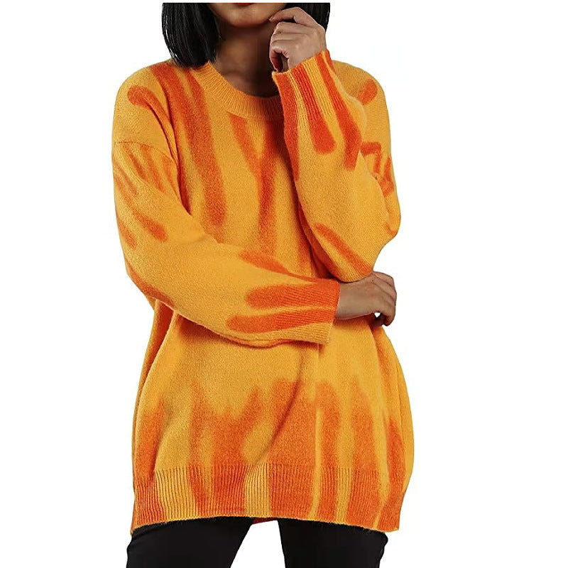 Casual sweater for women with modern abstract design and oversized cut Lune London