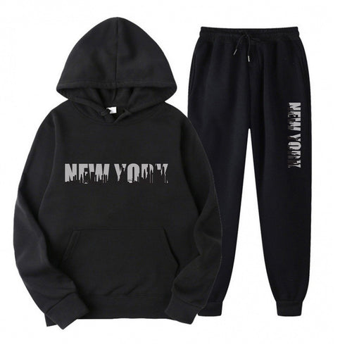 Women's sporty tracksuit with stylized New York print Chic & Stil