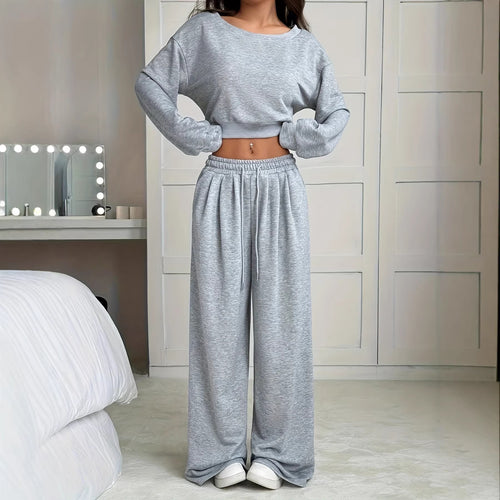 Women Comfortable Lounge Set with Loose Fit and Elastic Waistband Lune London