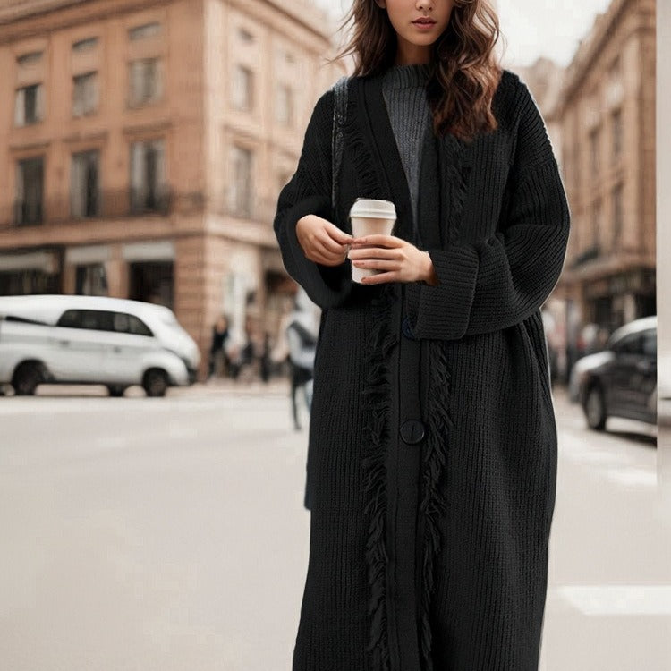 Chunky knit coat for women with fringes and elegant button closure Lune London