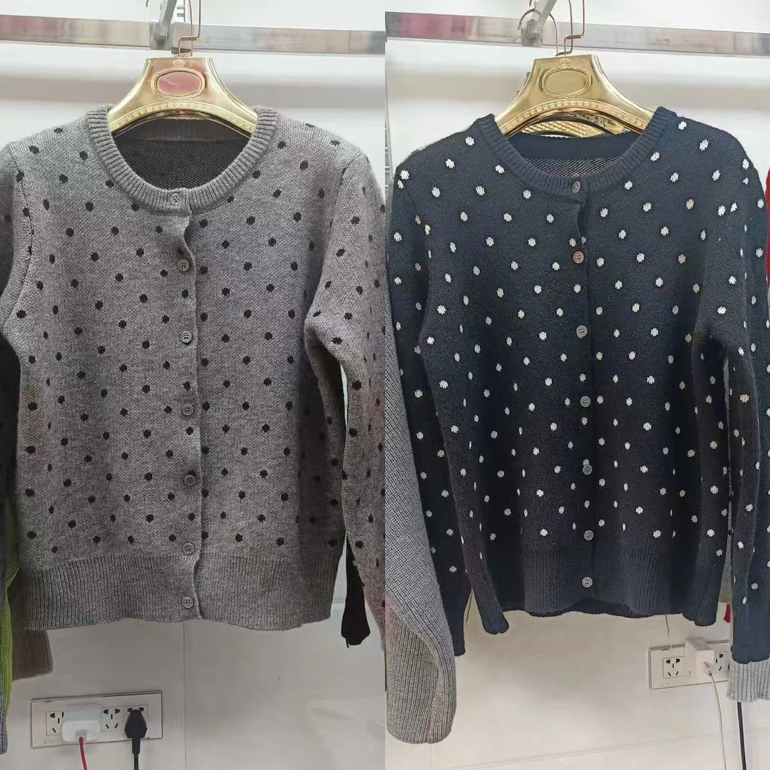 Cardigan féminin avec un design à pois et un matériau doux Chic & Stil