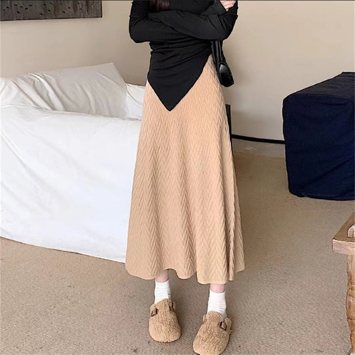 Maxi skirt for women with zigzag pattern and high waist Lune London