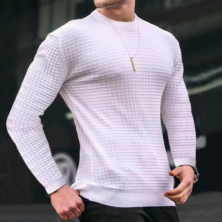 Stylish structured sweater for men with round neck and long sleeves Chic and Style