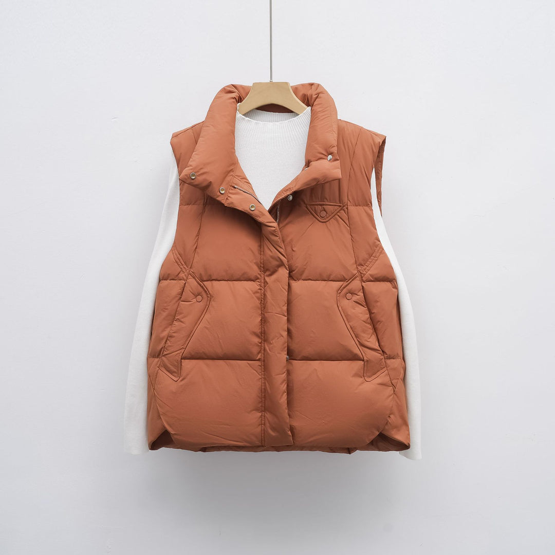 Quilted vest for ladies with high collar and practical pockets Lune London