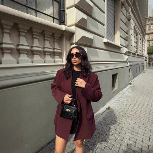 Elegant women's double-breasted blazer in structured fabric Lune London