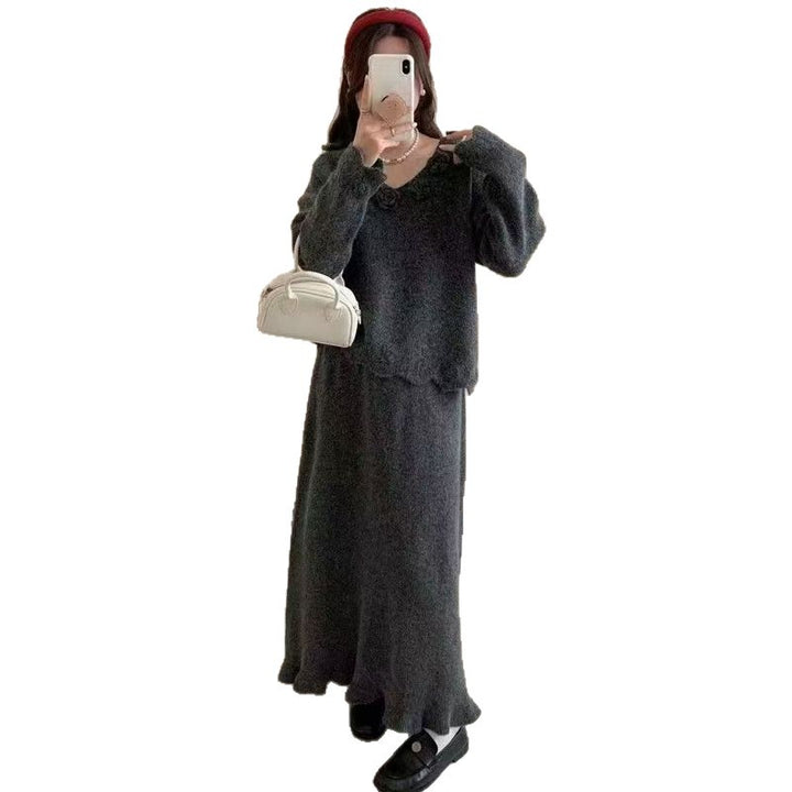 Robe tricotée élégante pour femmes avec des appliqués floraux uniques Chic & Stil