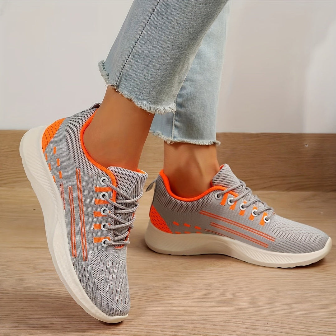 Women's athletic shoes with breathable upper material and non-slip outsole Lune London