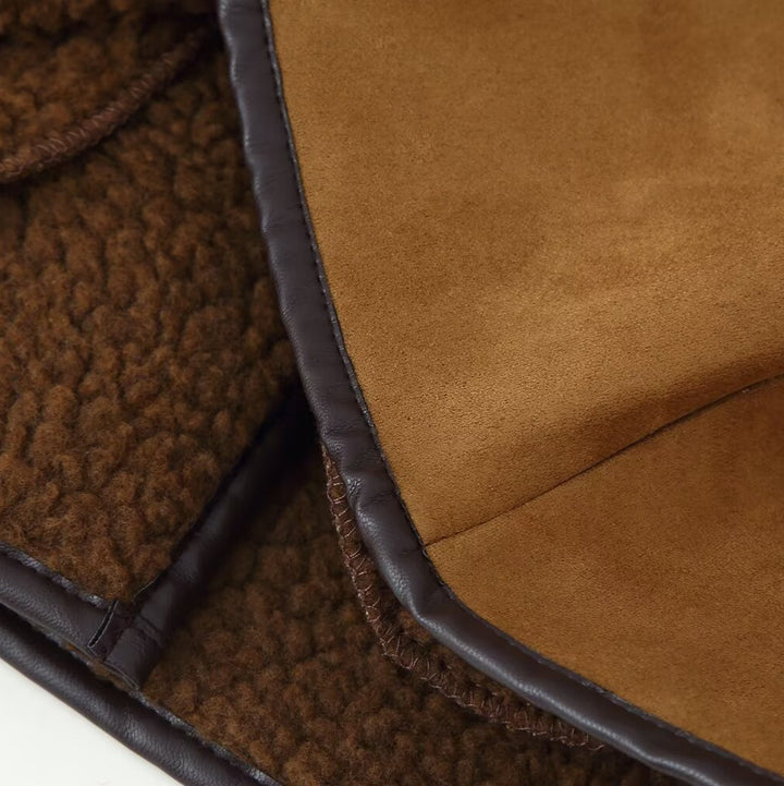 Veste élégante en simili cuir pour femmes avec capuche et doublure chaude Chic & Stil
