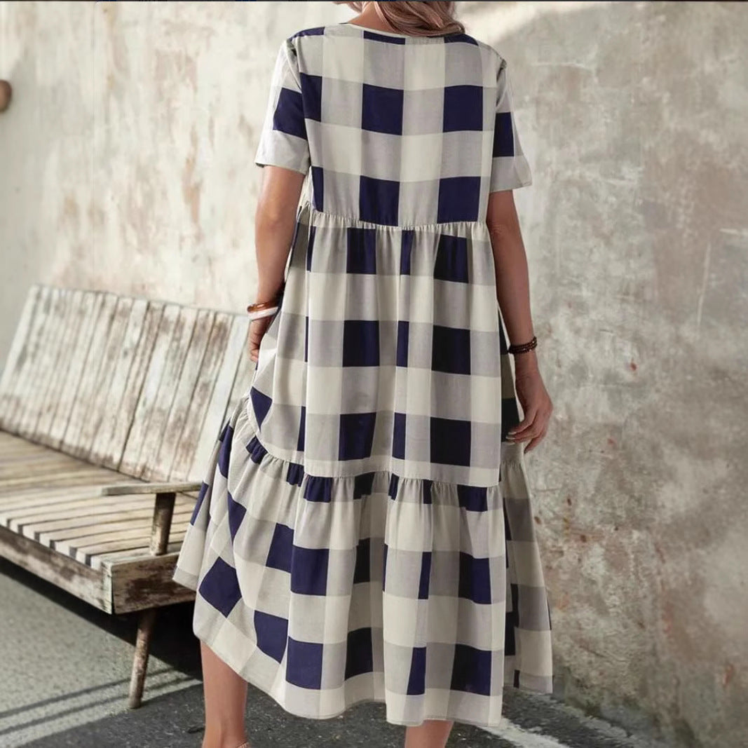 Long plaid patterned long sleeve dress for women with a flowy fit Lune London