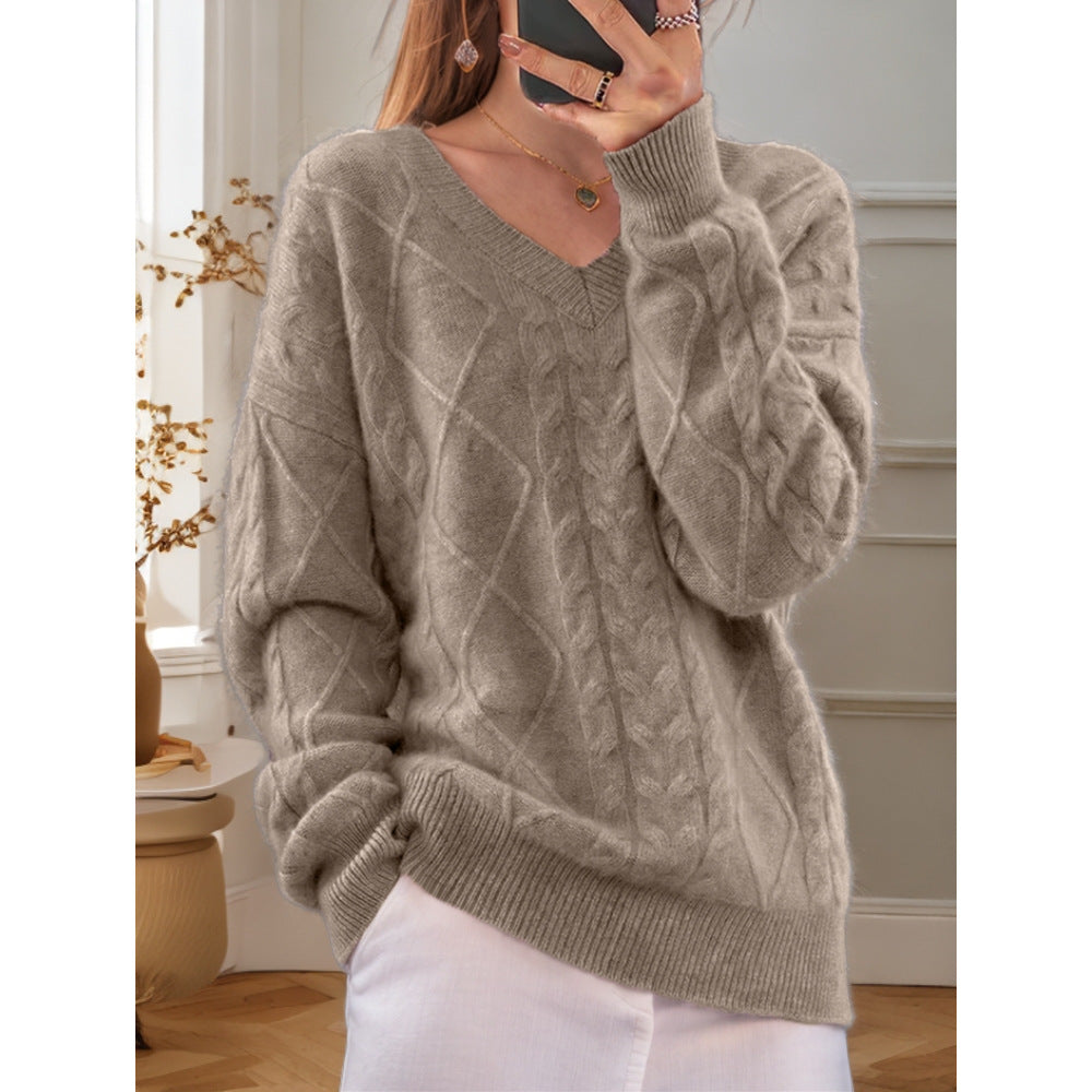 Ladies Elegant Knitted Sweater with Detailed Twisted Pattern Lune London