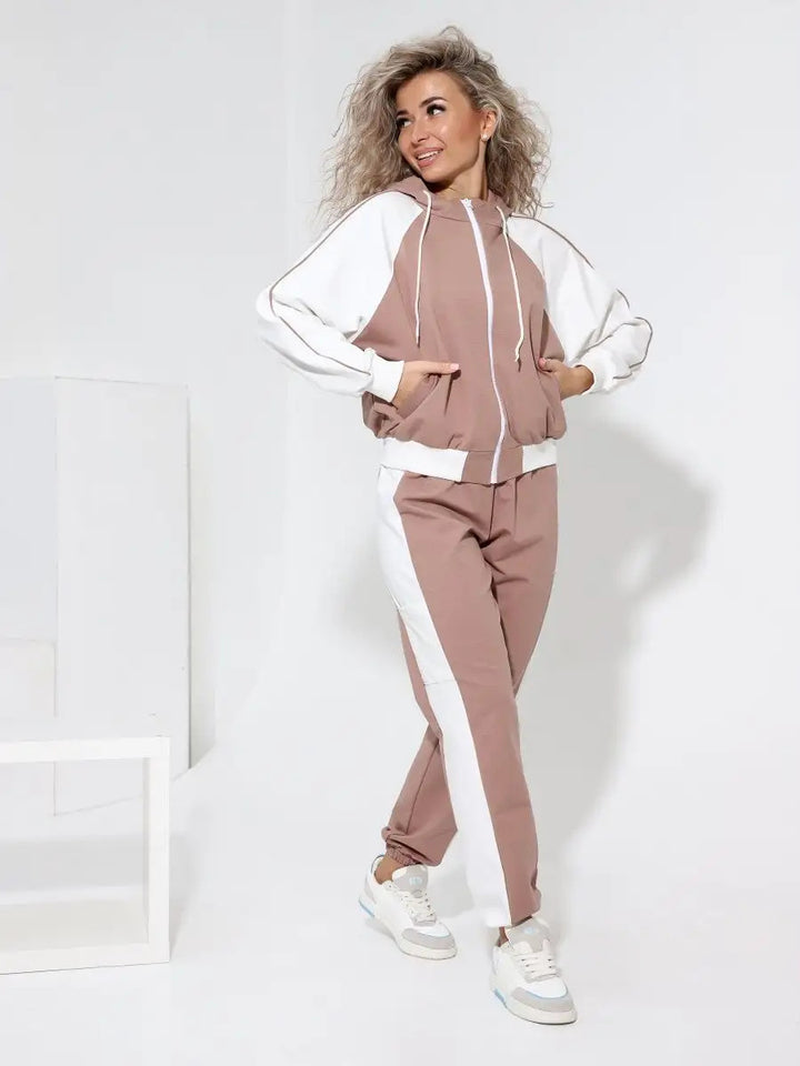 Lune London women's sporty loungewear set with hood and zip