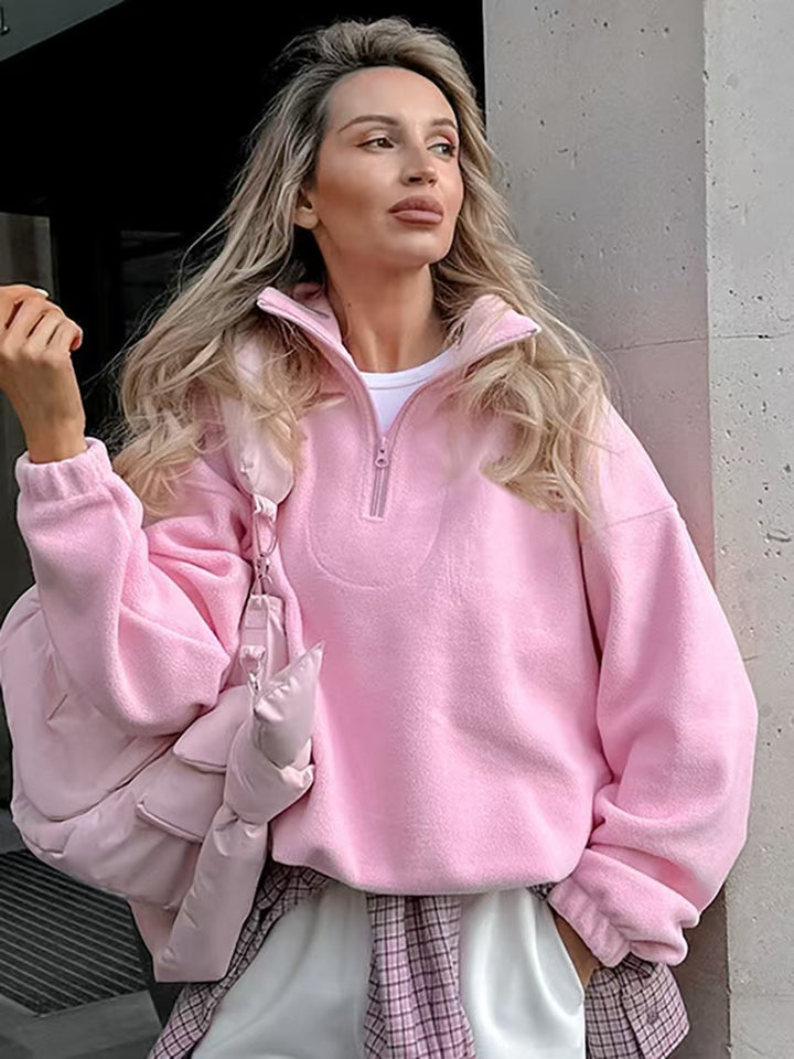 Ladies cozy fleece sweater with short zipper Lune London