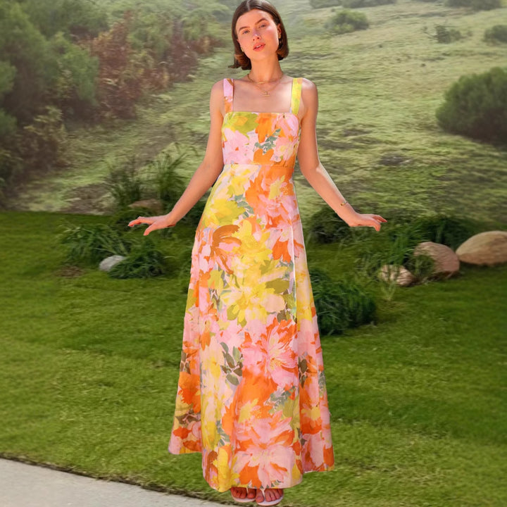 Maxi floral dress for women with fitted cut and spaghetti straps Chic & Stil