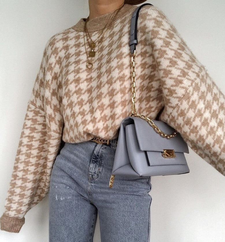 Women's chunky knit sweater with a modern houndstooth pattern and a relaxed fit Lune London