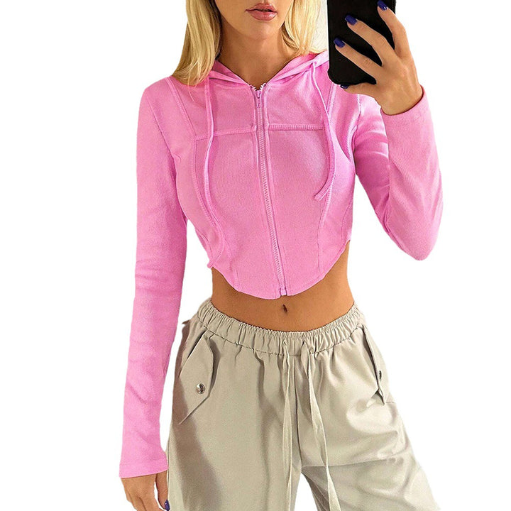 Zipped short hoodie for women with long sleeves and fitted cut Chic & Stil