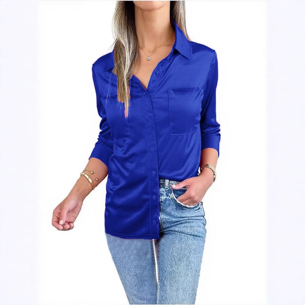 Blouse en satin élégante pour femme avec détails de boutons classiques et poche poitrine Chic & Stil