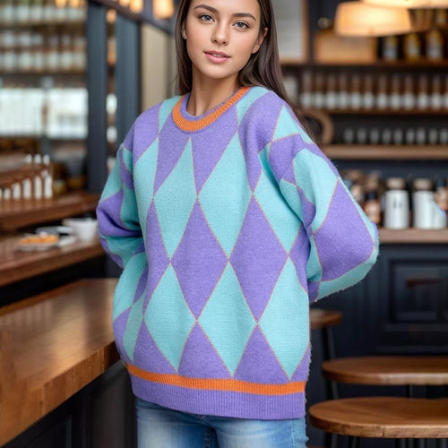 Women Oversized sweater with a modern diamond pattern and elastic edges Lune London