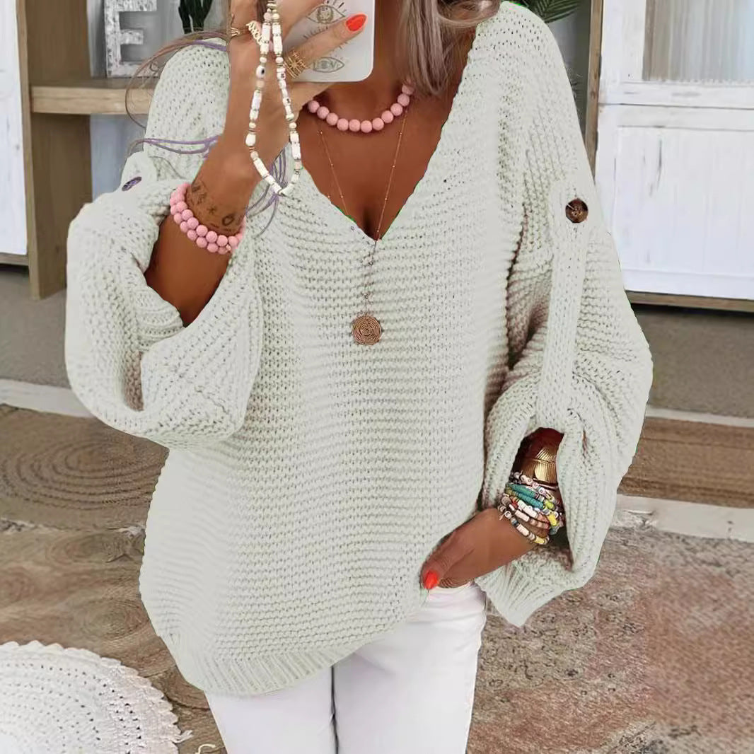 Ladies chunky knit sweater with V-neck Lune London