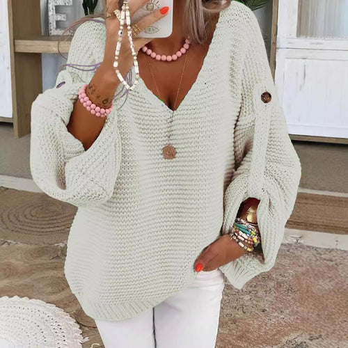 Ladies chunky knit sweater with V-neck Lune London