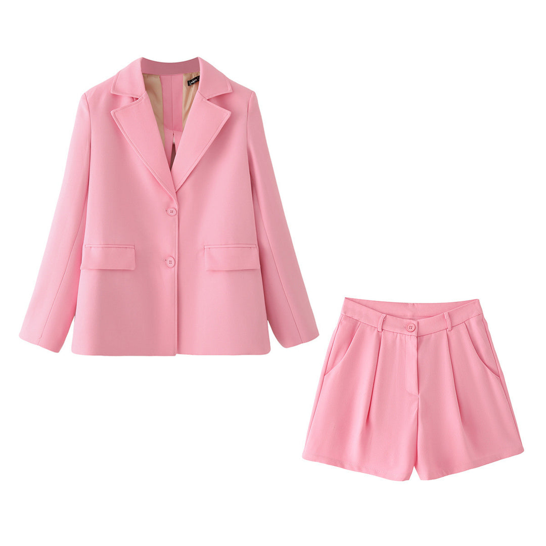 Women's blazer-short set with an elegant cut and practical pockets Lune London