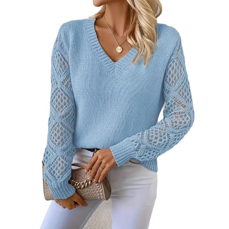 Women's sweater with V-neck and lace sleeves Lune London