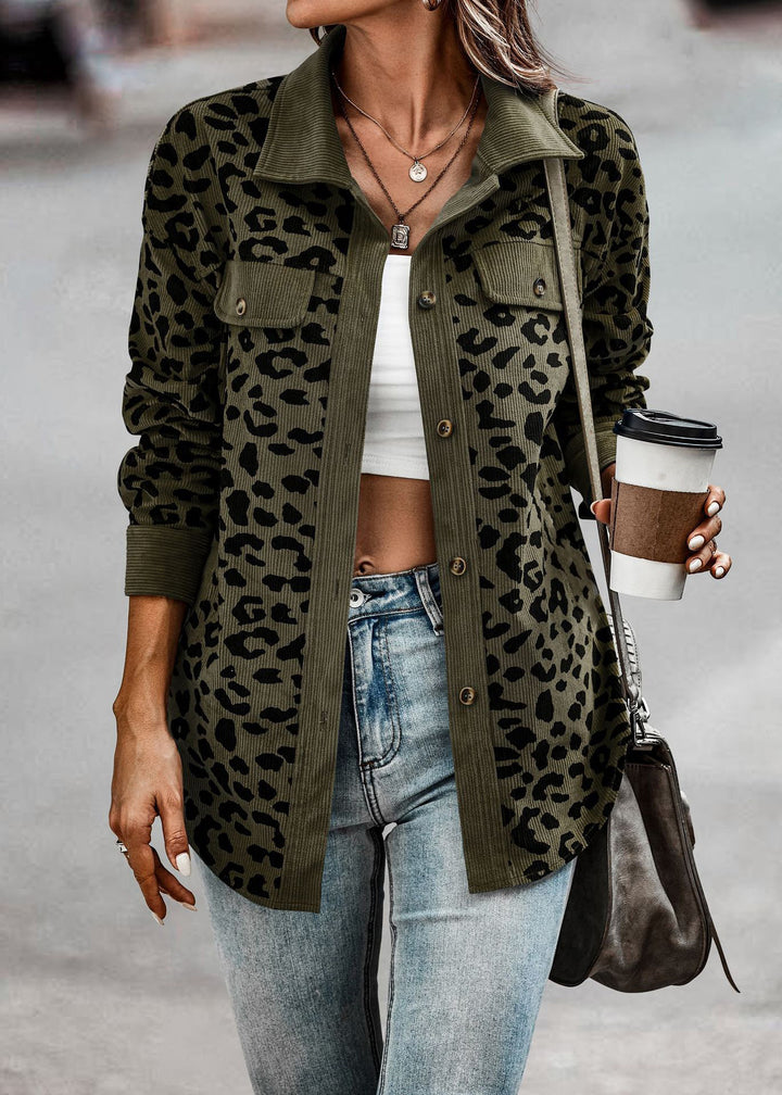 Leisure jacket for women with a textured leopard pattern and practical pockets Lune London