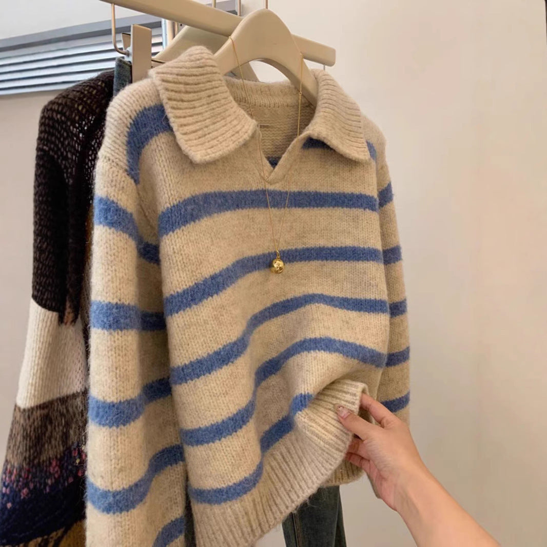 Knit sweater for women with V-neck and textured striped pattern Lune London