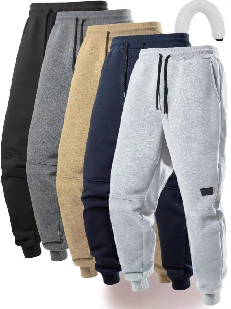 Women's comfortable Slim-Fit joggers with side pockets and elastic waistband Chic & Stil