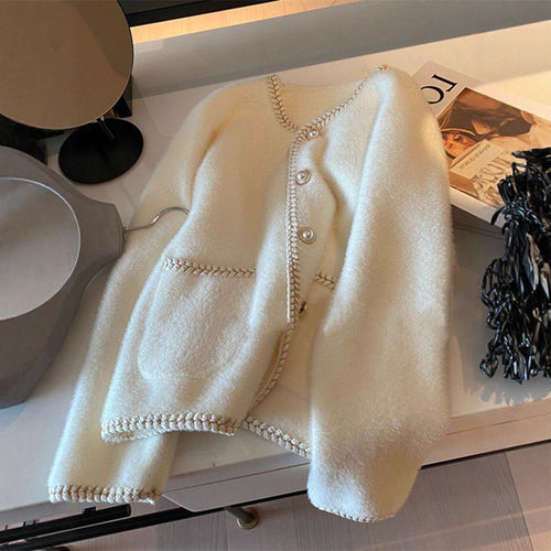 Cardigan Élégant pour Femmes avec Ornements en Perles Chic & Stil