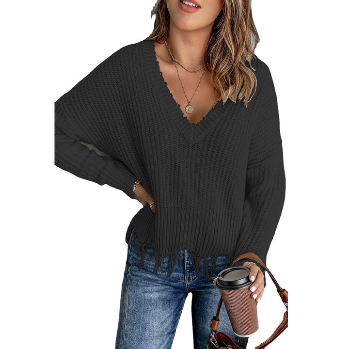 Women Casual Knit Sweater with V-neck and Fringed Hem Lune London