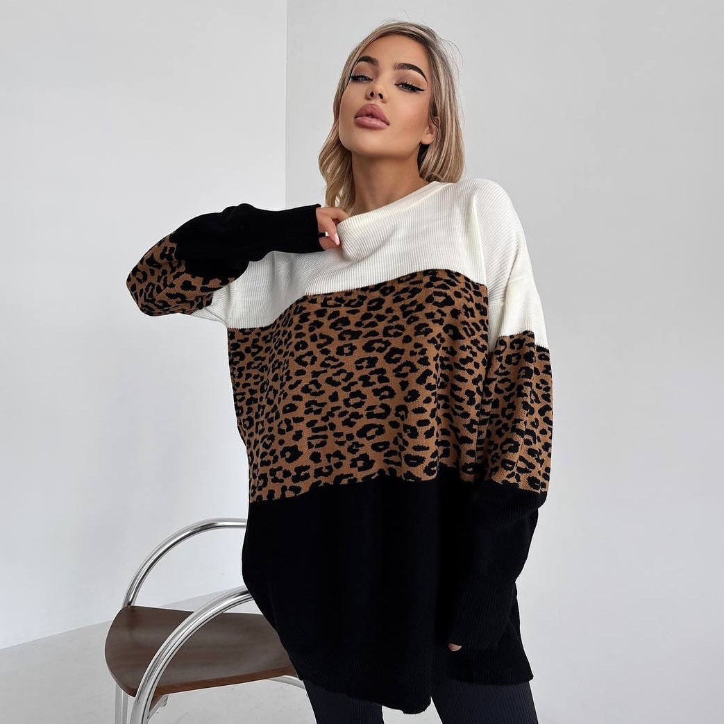 Trendy oversized sweater for women with animal pattern and creative color block details Lune London