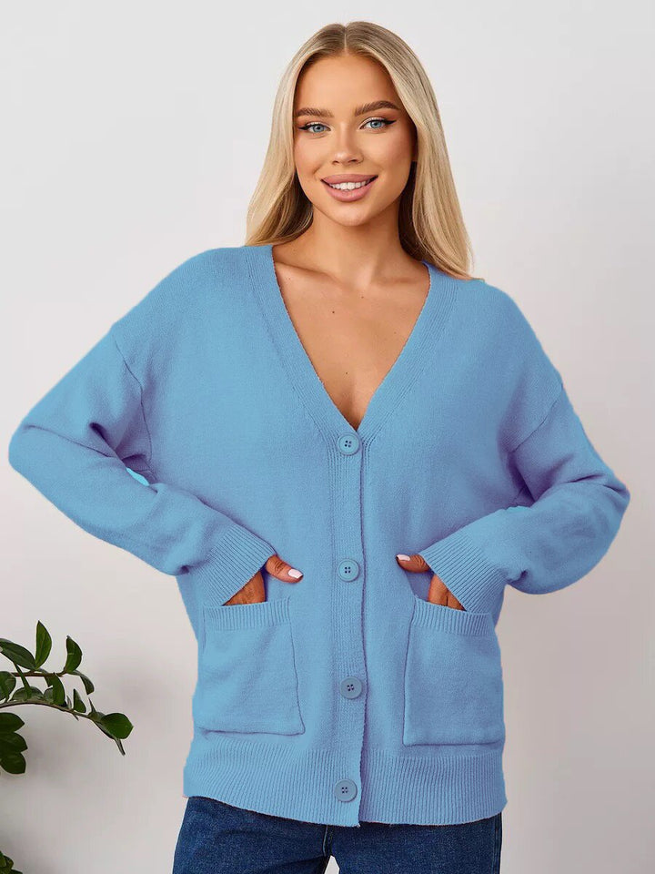 Ladies cozy cardigan with V-neck and practical pockets Lune London