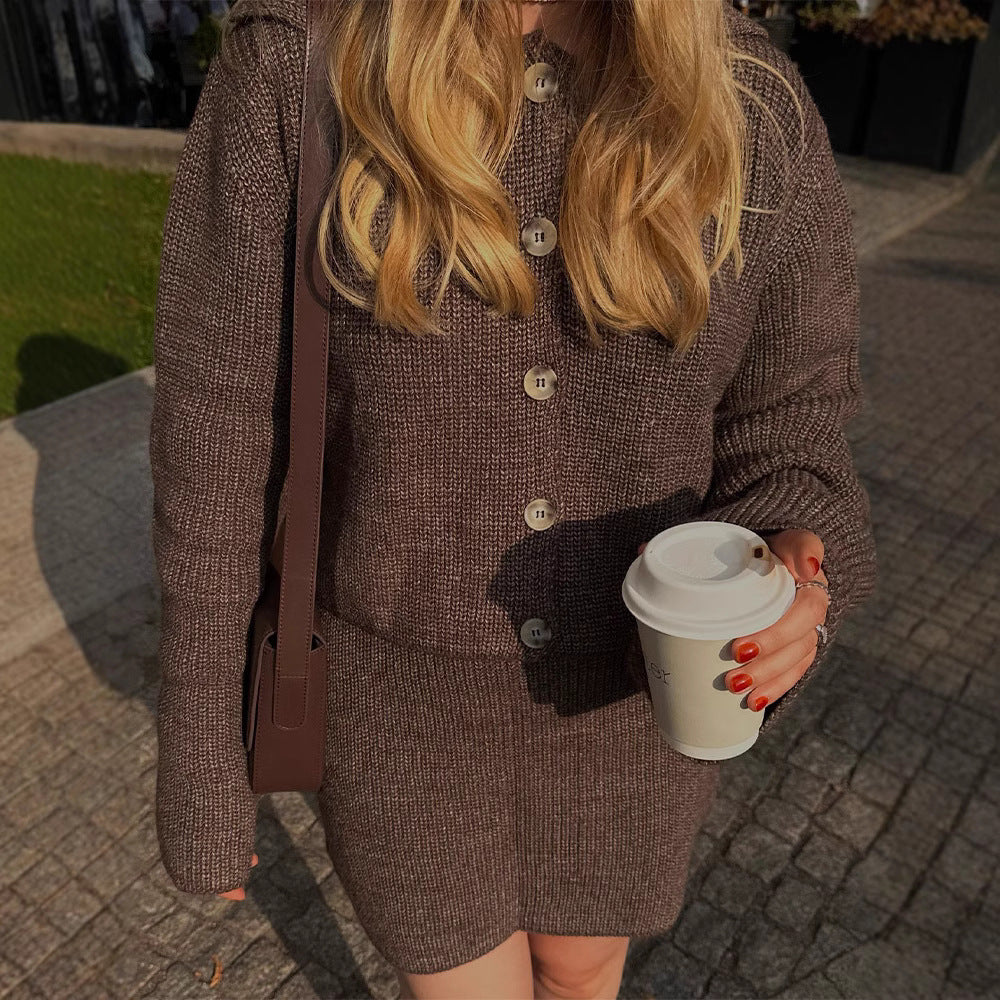 Knitted set for women with elegant button details Lune London