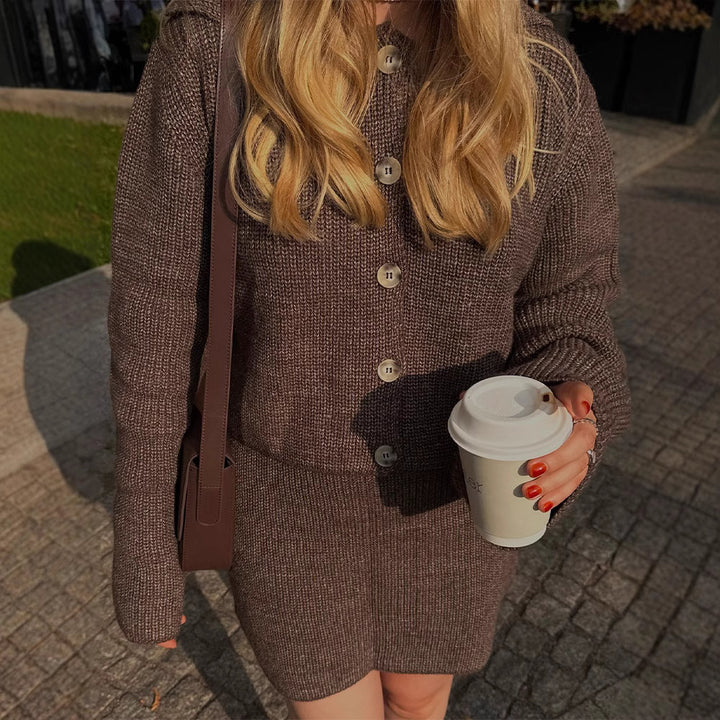 Knitted set for women with elegant button details Lune London