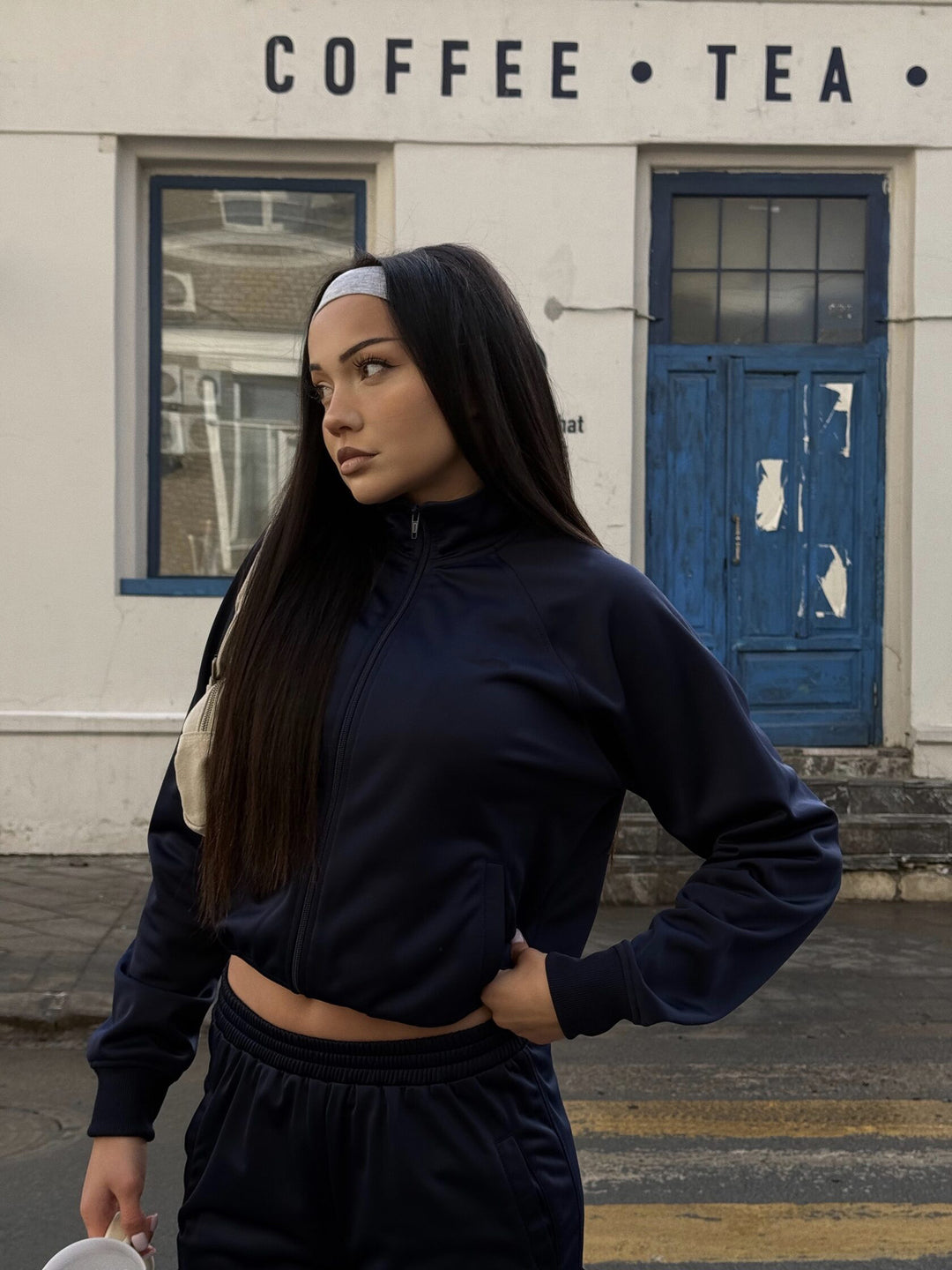 Women's sporty tracksuit with high collar and elastic cuffs Lune London