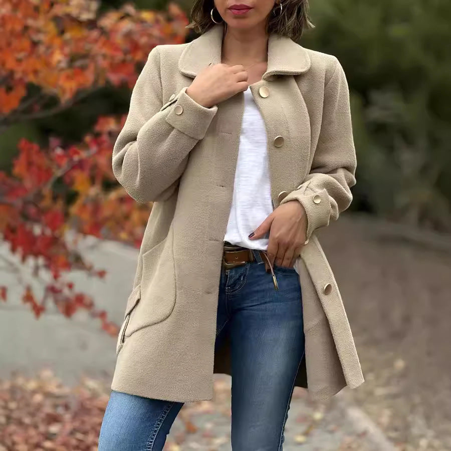 Elegant and casual wool coat for women Lune London