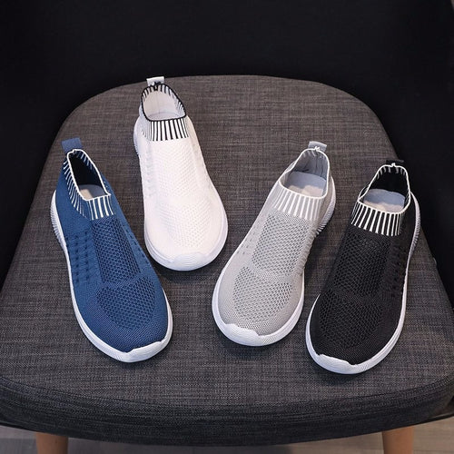 Breathable Slip-On sneakers for women with stretchy knit upper Lune London