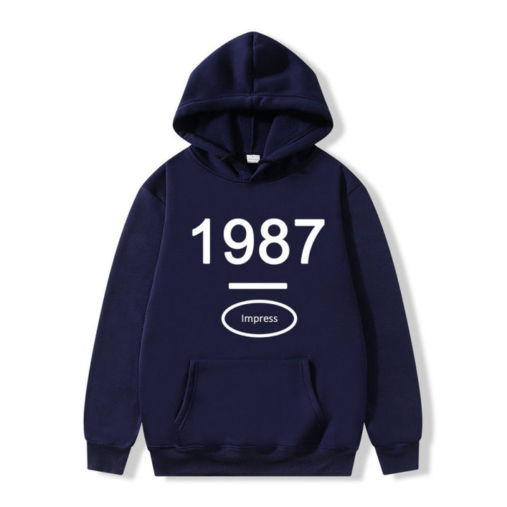 Women's hooded sweatshirt with practical kangaroo pocket design Lune London