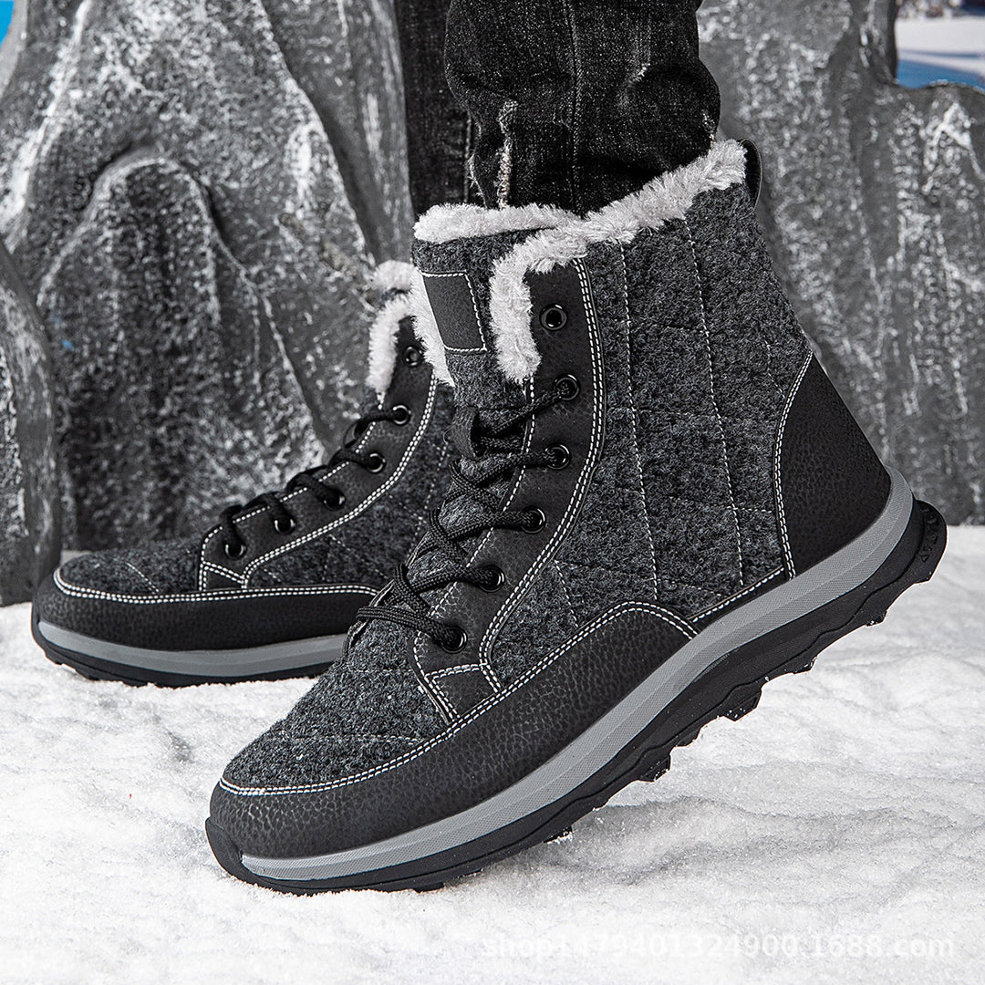 Winter boots for women with insulating fleece lining and non-slip sole Lune London