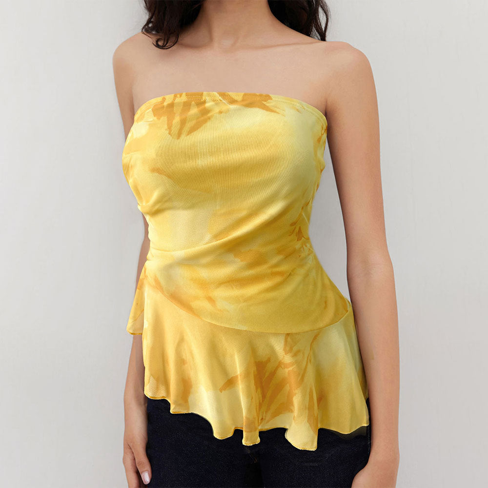 Women’s bandeau top with flowing ruffles and gathered details Chic & Stil
