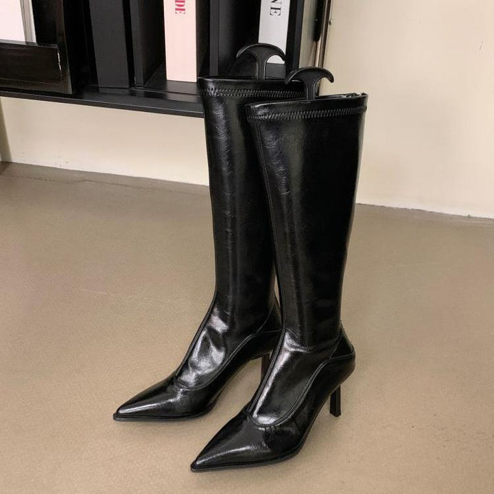 Elegant thigh-high leather boots for women with pointed heel Lune London