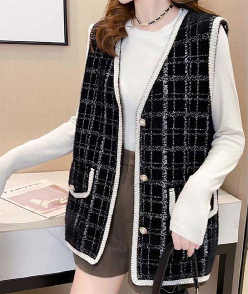 Women's elegant knitted vest with contrasting details Lune London
