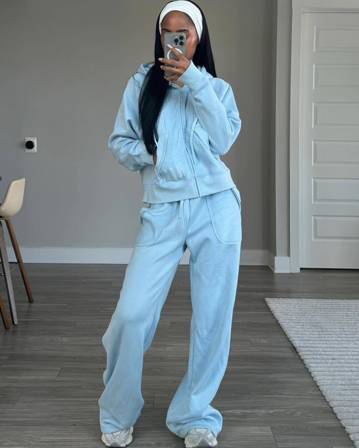 Casual lounge set for women with hood and loose fit Lune London