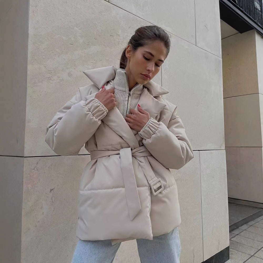 Elegant quilted coat for women with adjustable belt Lune London