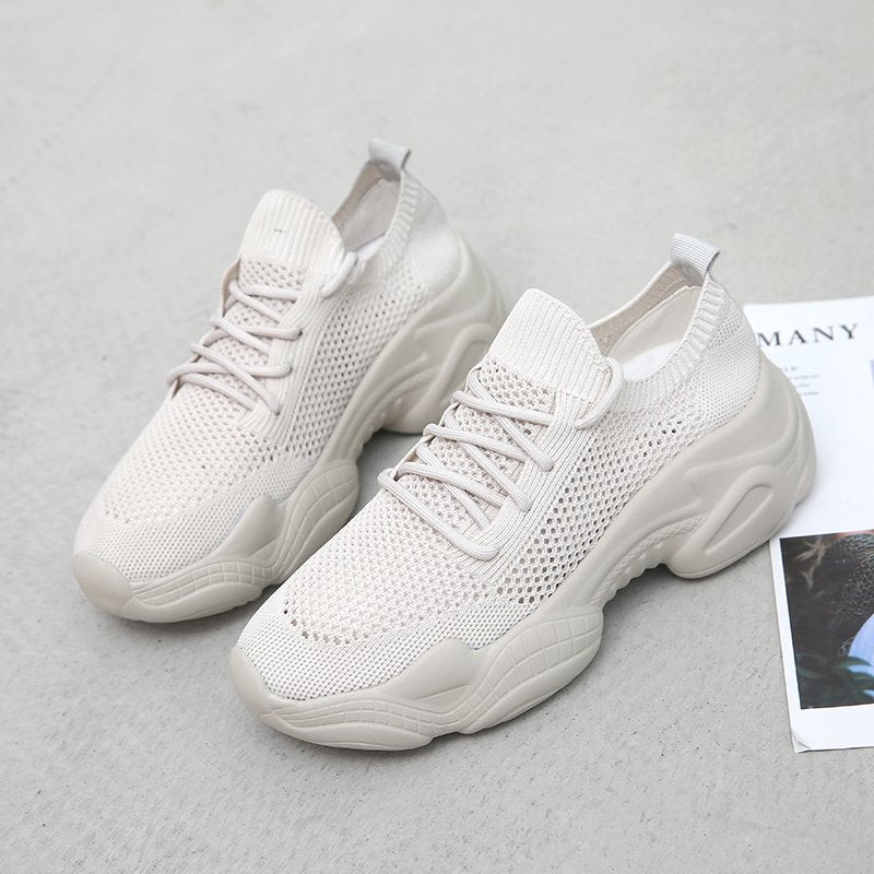 Breathable sneakers for women with an elegant mesh structure and a soft sole Lune London